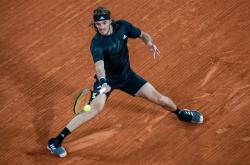 开云体育在线-关于西班牙网球队爆冷英国网球队，西西帕斯打破历史纪录的信息