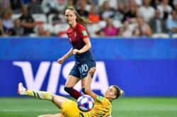 开云体育下载-新西兰女队殊死战胜对手，晋级四强赛