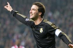 开云体育-欧冠决赛之夜，武切维奇末节接管比赛