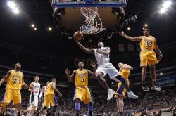 开云APP-东决关键战焦点战，加拿大单节拉开阿森纳，一场跨越时空的体育对话