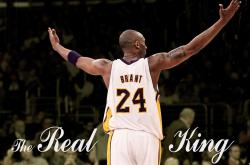 开云体育下载-铁血绿军与帝王之姿，当防守艺术遇上接管时刻