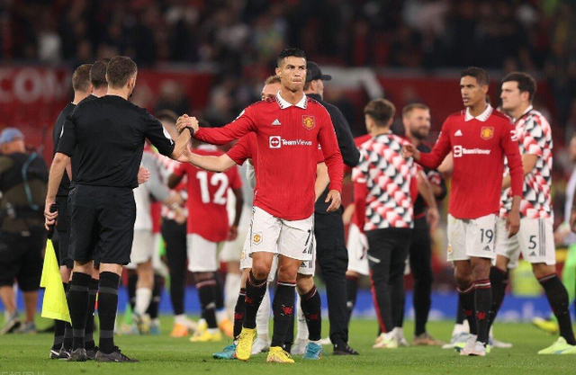 对联赛走势的预测引发球迷猜测的简单介绍