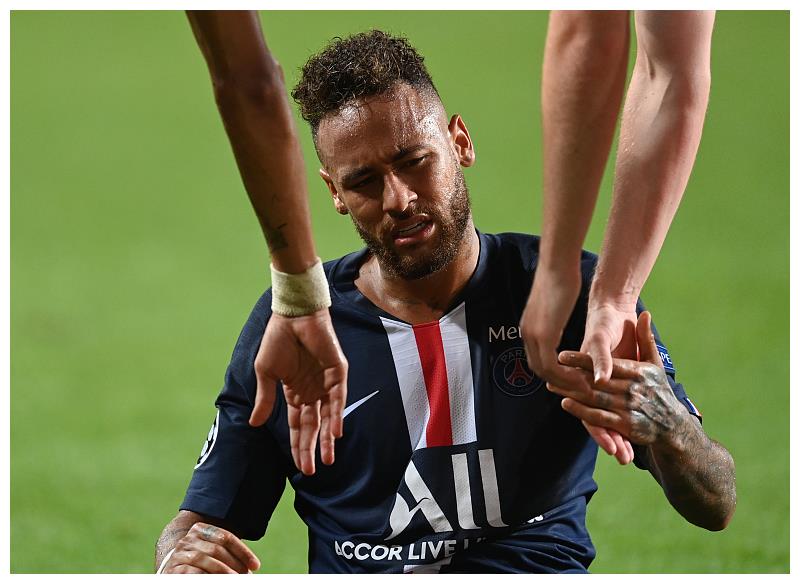 大巴黎一球小胜尤文图斯，晋级欧冠八强