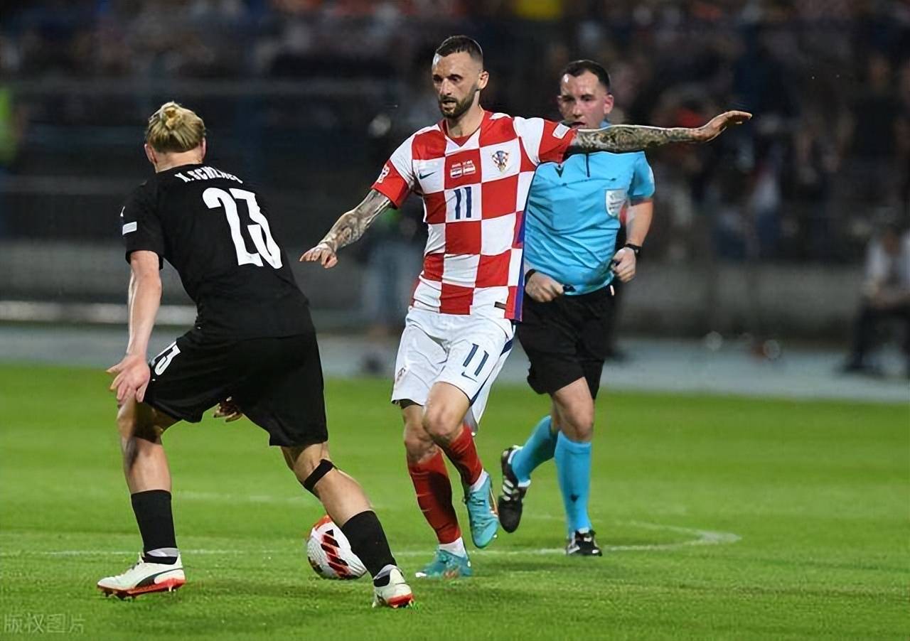 包含巴黎完胜葡萄牙,阿拉巴一己之力扛起全队的词条 包含巴黎完胜葡萄牙,阿拉巴一己之力扛起全队的词条