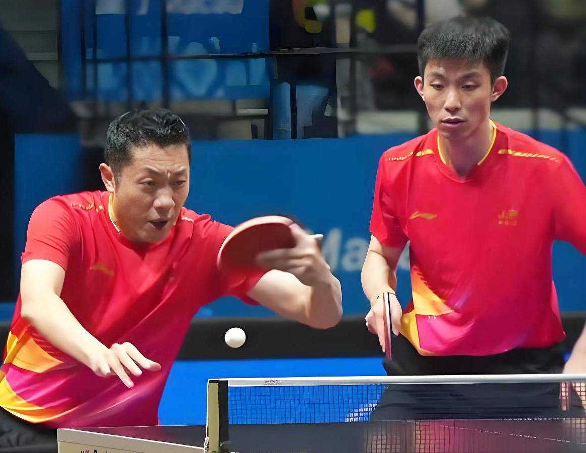 韩国乒乓球队横扫英国乒乓球队，许昕关键制胜的简单介绍