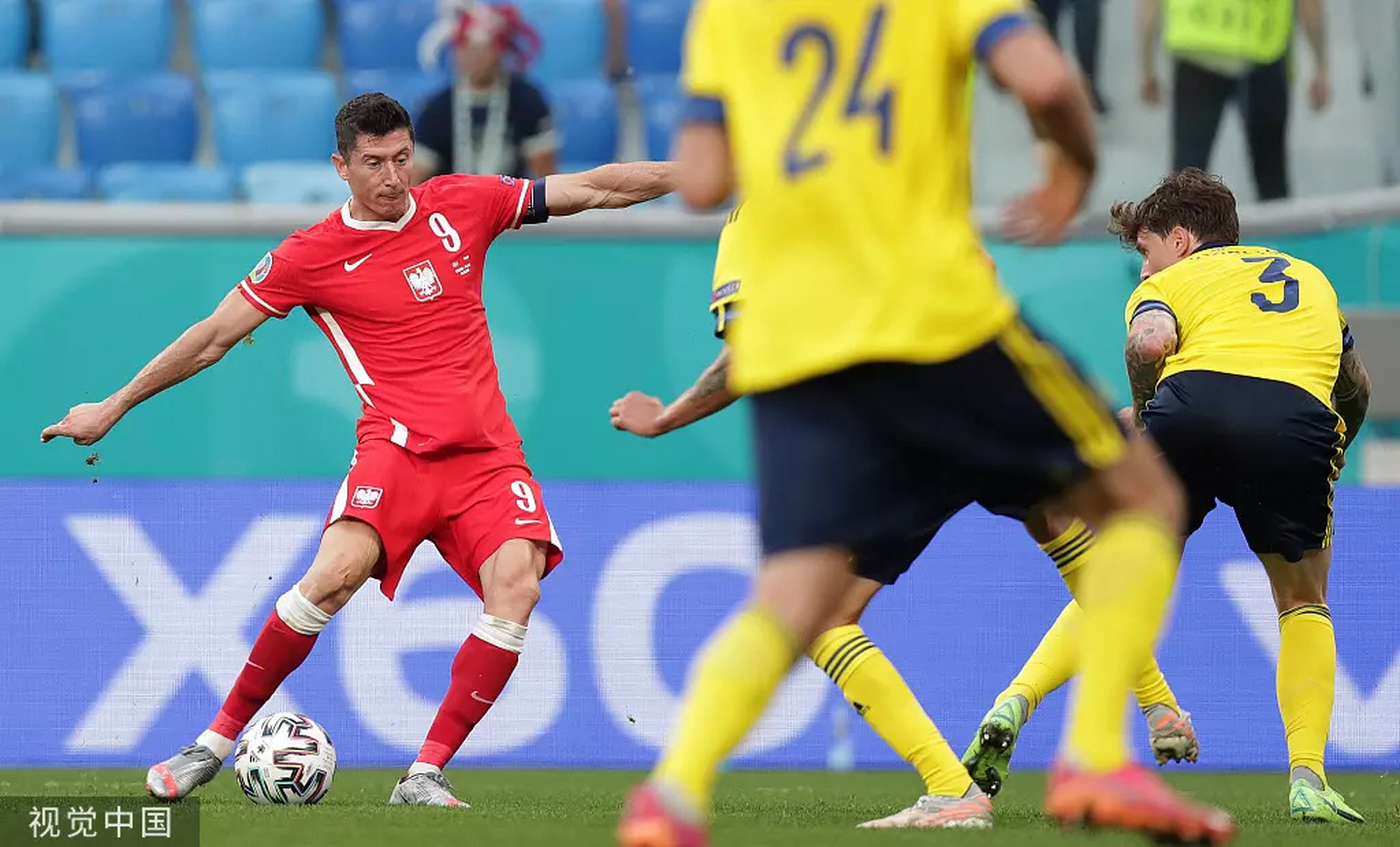 包含奥地利乒乓球队翻盘瑞典乒乓球队，波尔绝境逆转的词条