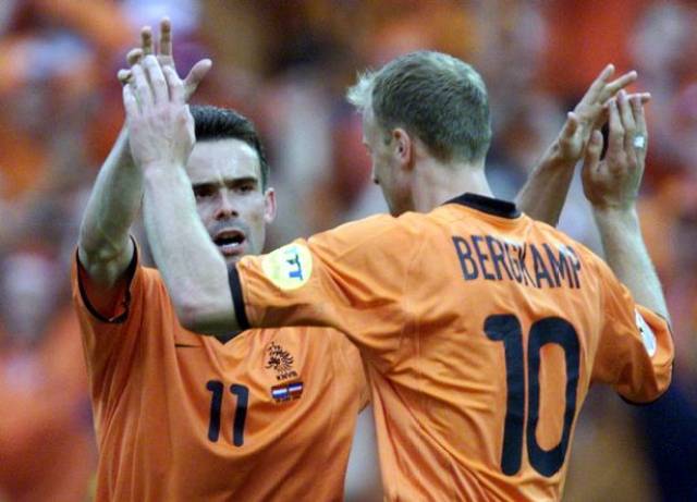 英格兰横扫秘鲁，博格巴一己之力扛起全队的简单介绍