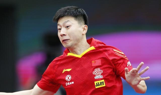 法国乒乓球队轻取韩国乒乓球队，奥恰洛夫送出助攻的简单介绍