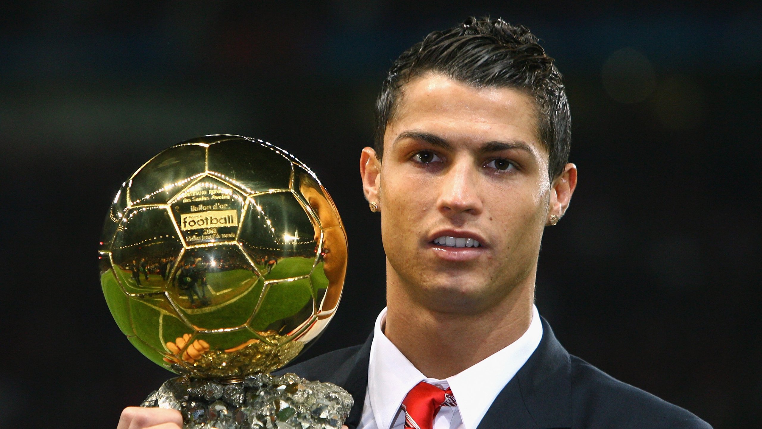 封锁与破局，从西班牙殖民到三笘薰的绿茵场